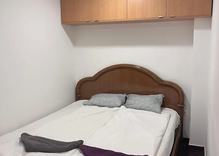 Vorosmarty Apartament *