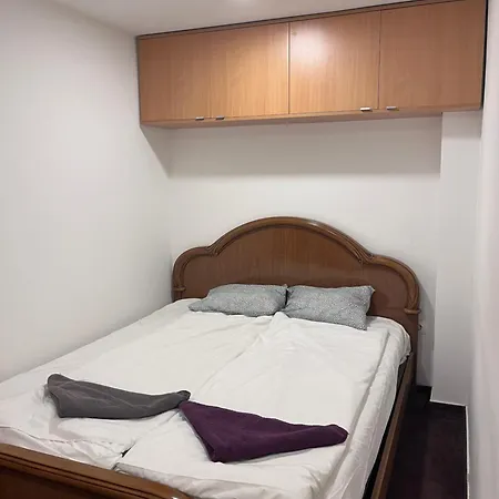 Vorosmarty Appartement *